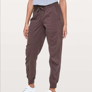 NWOT Dance Studio Jogger Lululemon
